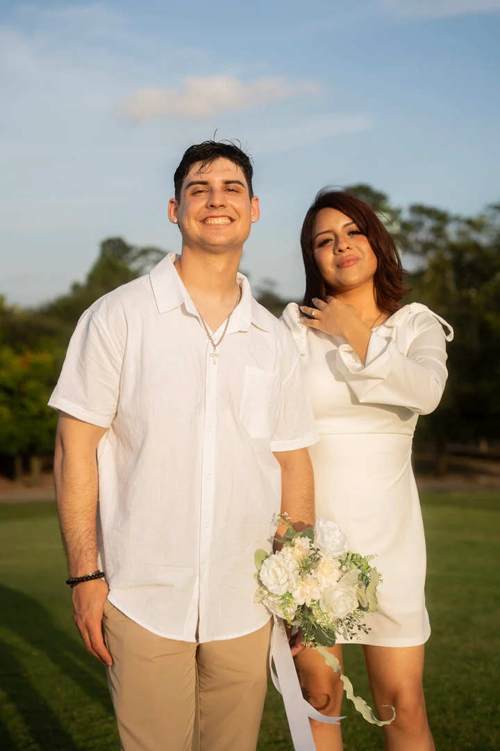 Engagement in the park — photograph 21.