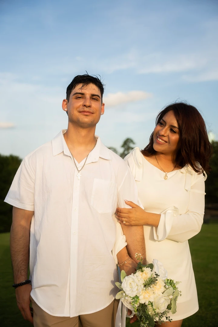Engagement in the park — photograph 25.