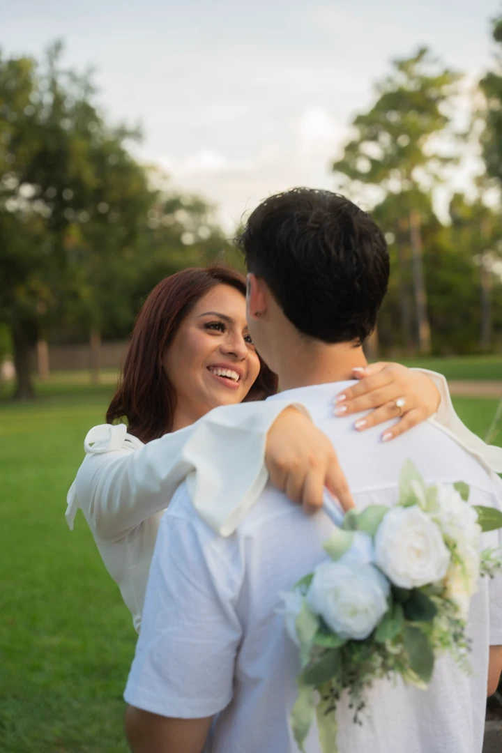 Engagement in the park — photograph 55.
