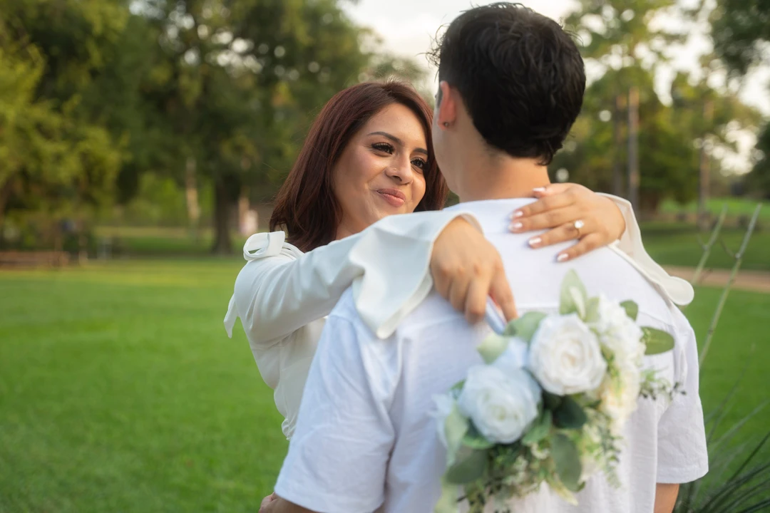 Engagement in the park — photograph 56.
