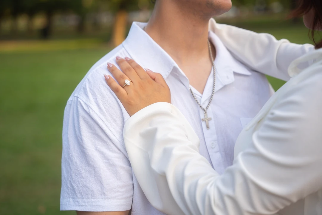 Engagement in the park — photograph 62.