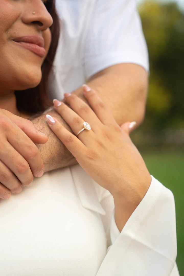 Engagement in the park — photograph 74.