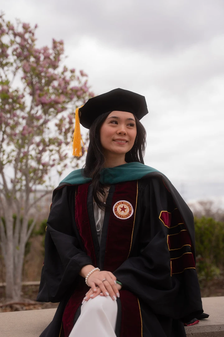 Graduation / March — photograph 13.