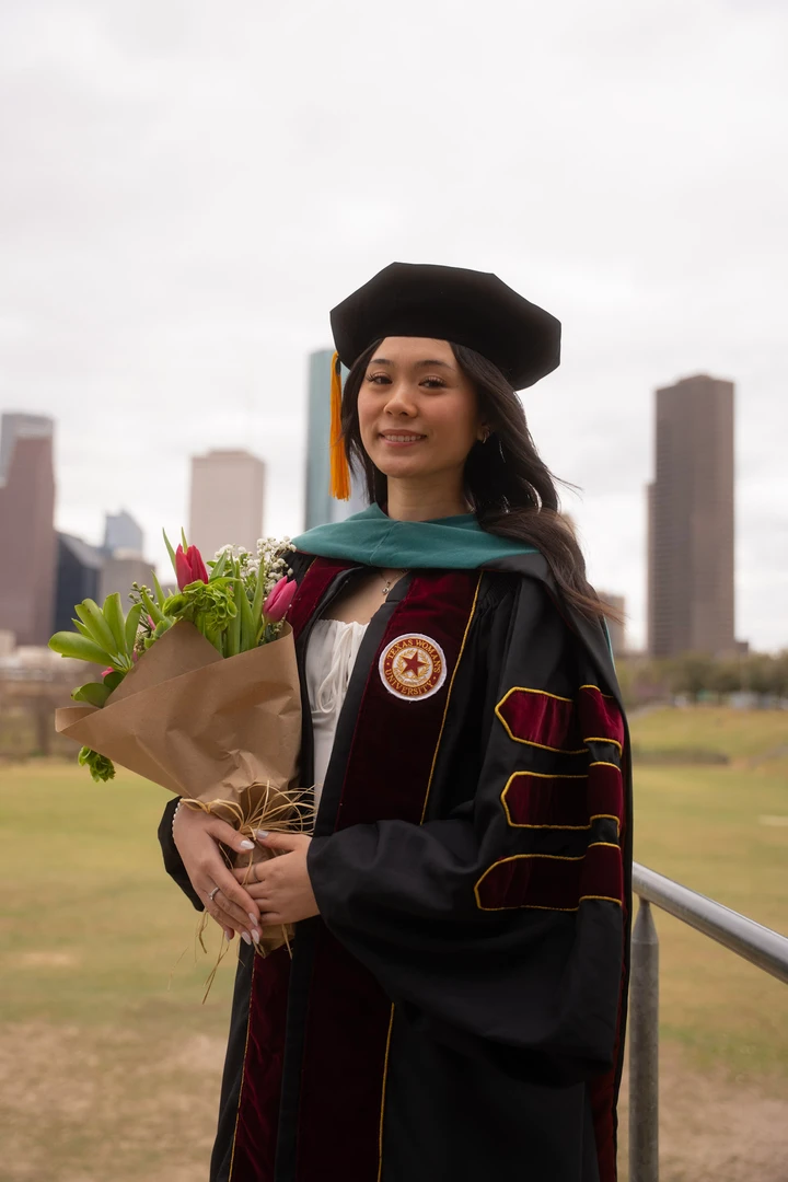 Graduation / March — photograph 17.