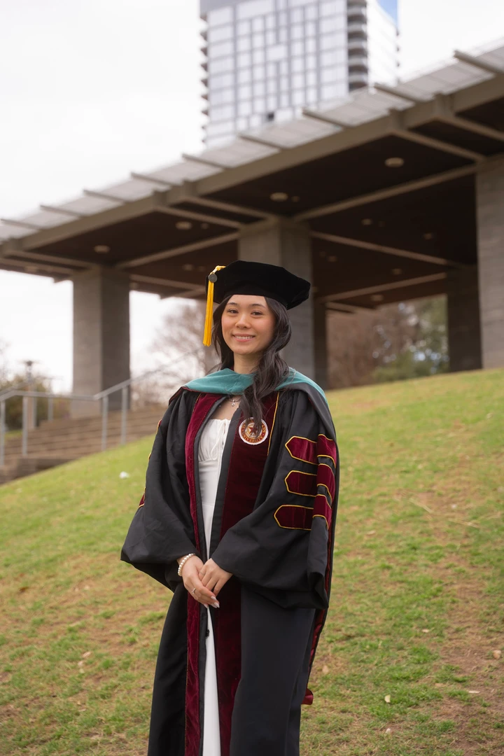 Graduation / March — photograph 21.