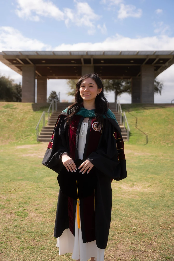 Graduation / March — photograph 24.