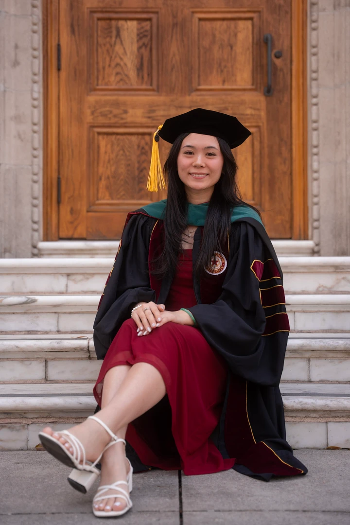 Graduation / March — photograph 29.