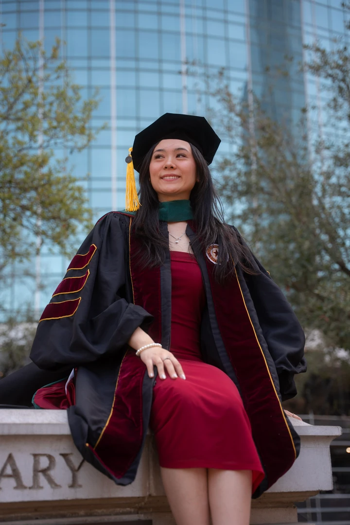 Graduation / March — photograph 43.